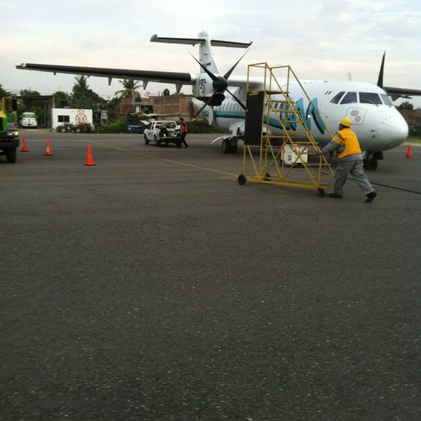 Aeropuerto Nacional Lázaro Cárdenas Aeropuerto en