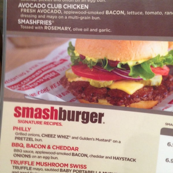 Foto diambil di Smashburger oleh Harry M. pada 1/11/2014