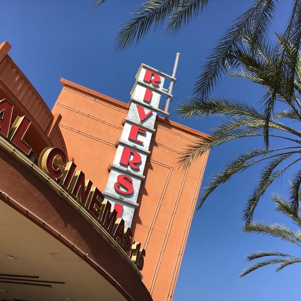 Regal Riverside Plaza Magnolia Center 3535 Riverside Plaza Drive'da