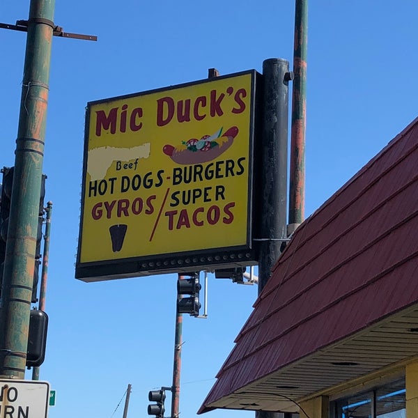 Mic Duck's Hot Dog Joint in Logan Square