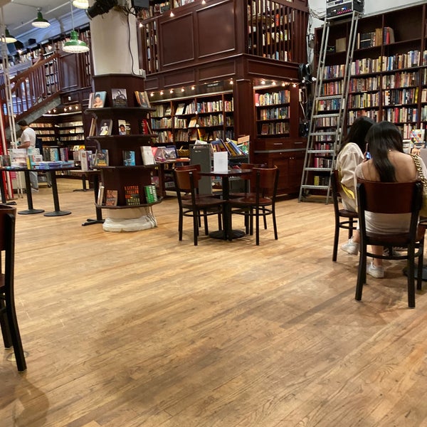 Photo taken at Housing Works Bookstore Cafe by Stephen C. on 6/19/2022