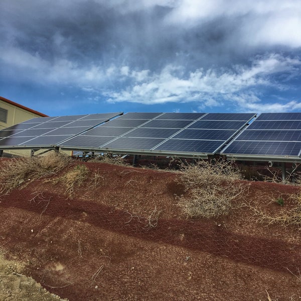 Pv solar panel. гелиоэнергетика (солнечная энергетика)-. ветро солнечные гибридные электростанции. Ray of solar mixed. гетероструктурная солнечная панель.