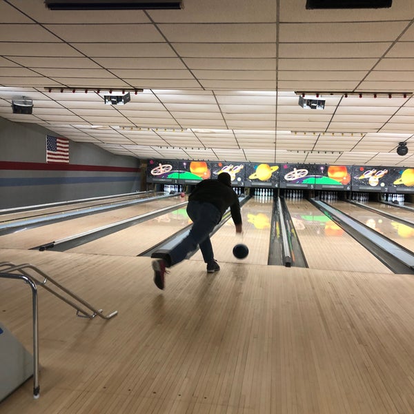 Cedar House Lanes Bowling Alley