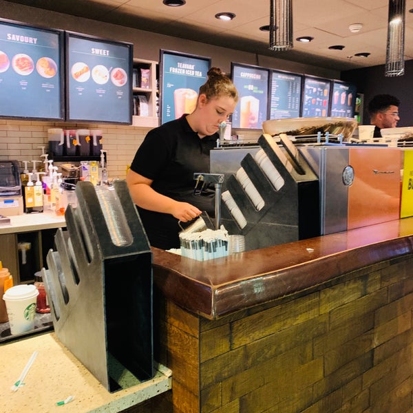 Photo taken at Starbucks by Gonny Z. on 8/24/2019