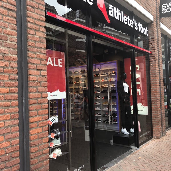 het einde Overlappen Zuidwest Sneakers Apeldoorn - Shoe Store in Apeldoorn