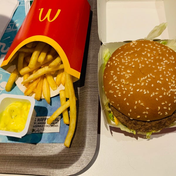 Das Foto wurde bei McDonald&#39;s von Gonny Z. am 8/6/2019 aufgenommen
