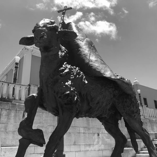 Photos at Plaza Del Quinto Centenario Morovis St.