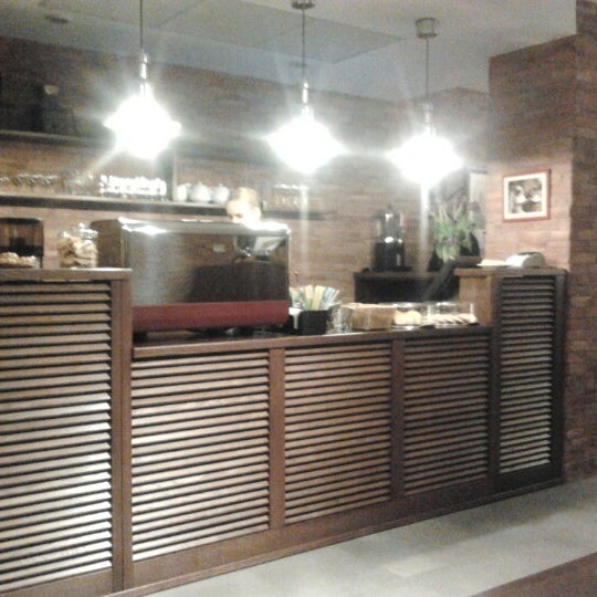 11/9/2012にAleksandr N.がUNO cafeで撮った写真