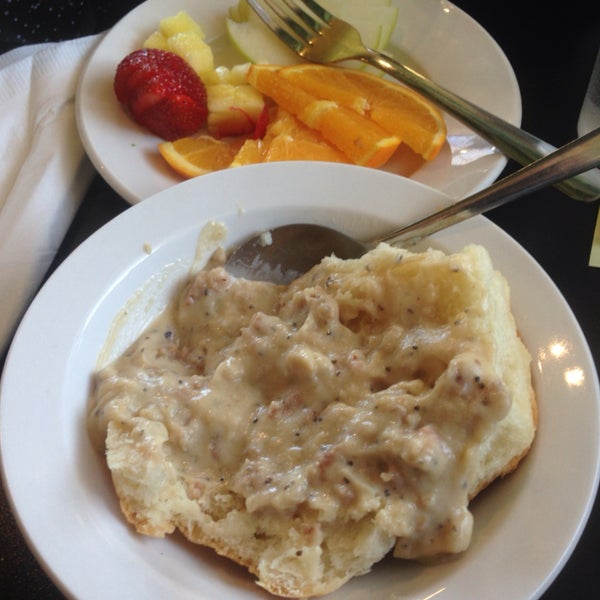 Great biscuits and gravy! Quick service.
