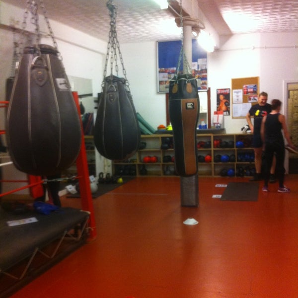 Bridge boxing. Bridge boxing