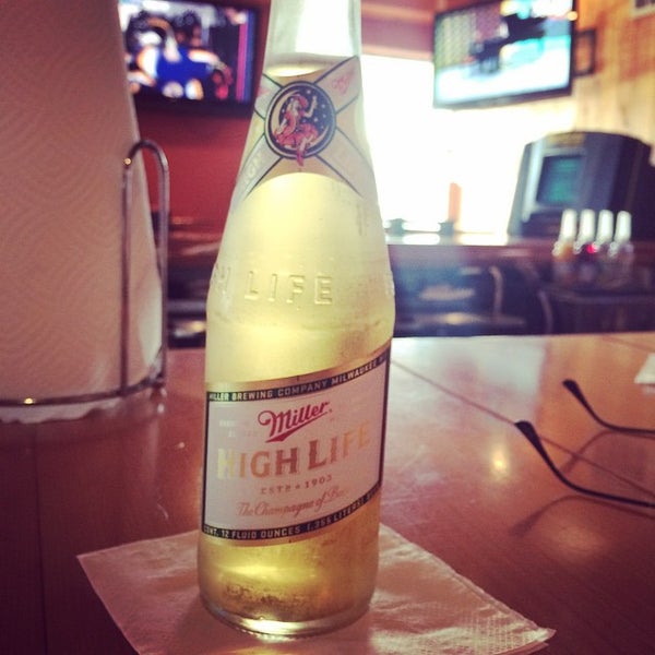 Sammys Seafood House and Oyster Bar food truck Morehead City, NC