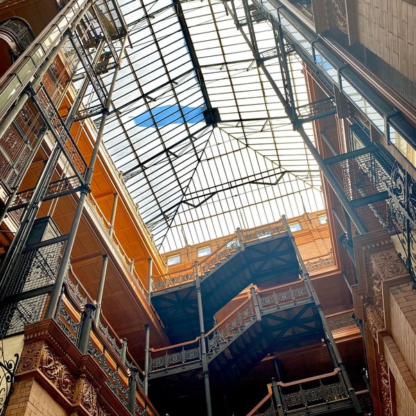 Bradbury Building - 50 tips
