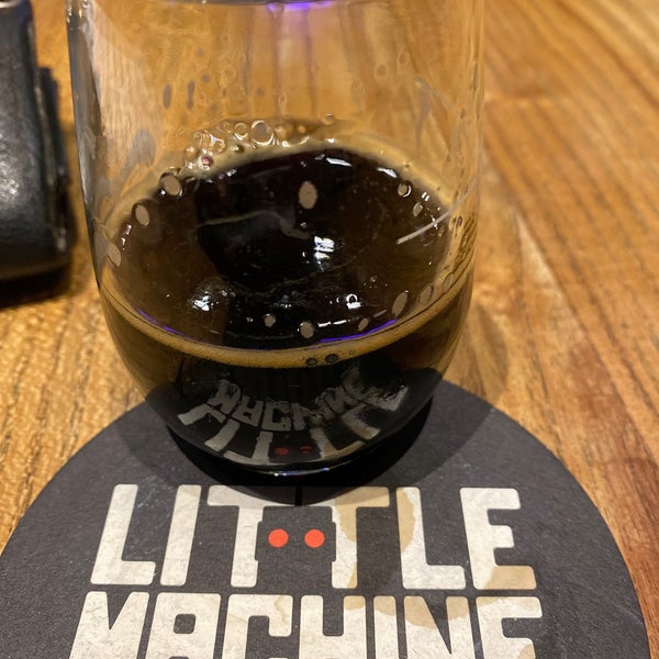 Photo taken at Little Machine Beer by Ratchet on 7/25/2021