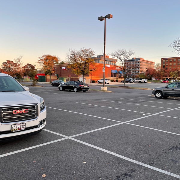 Rivertowne Commons Oxon HillGlassmanor 4 tips