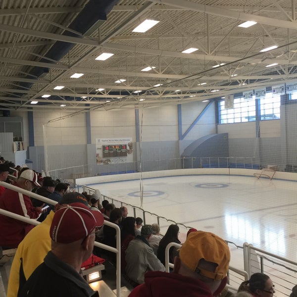 Ice Arena хоккейная Арена