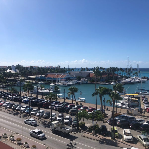 Foto diambil di Renaissance Aruba Resort &amp; Casino oleh Adrian H. pada 1/4/2022