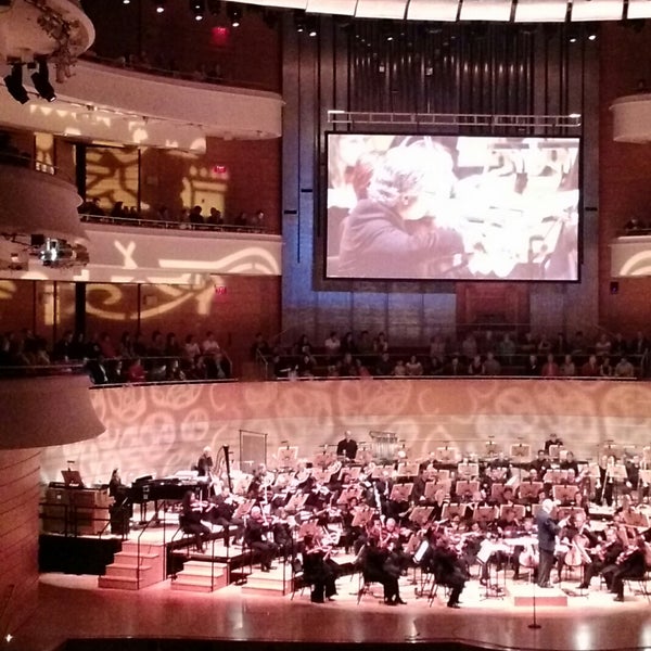 Photo taken at Renée and Henry Segerstrom Concert Hall by Mobius G. on 6/3/2017