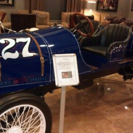 12/7/2012にMobius G.がCrevier Classic Carsで撮った写真