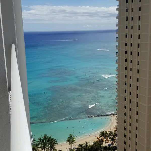 Photo taken at Pacific Beach Hotel Waikiki by Nitro G. on 5/19/2017