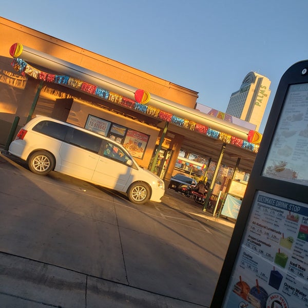 SONIC Drive In - 9 tips from 559 visitors