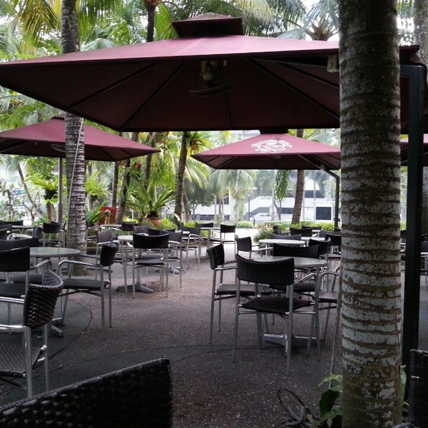 The Coffee Bean Tea Leaf Coffee Shop In Mont Kiara