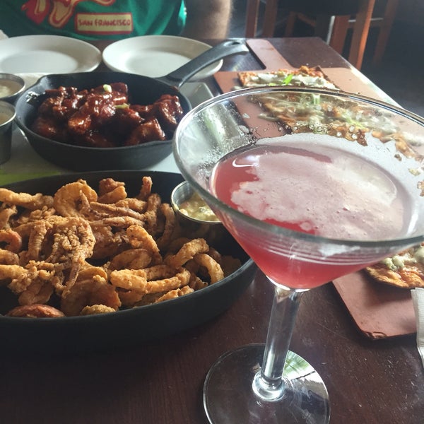 Bar Louie (Now Closed) 48 tips