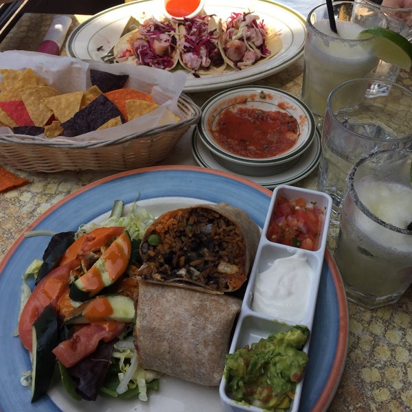 Photo taken at Dahlia&#39;s Mexican Restaurant by Ganj A. on 5/25/2018