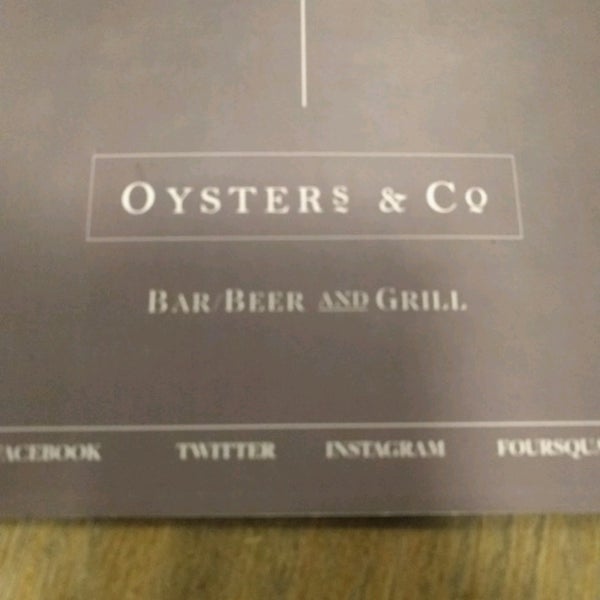 4/4/2017에 Karen V.님이 Oysters &amp; Cõ에서 찍은 사진