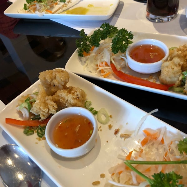 Foto diambil di Thai Thai East Restaurant oleh Constantinos A. pada 2/28/2018