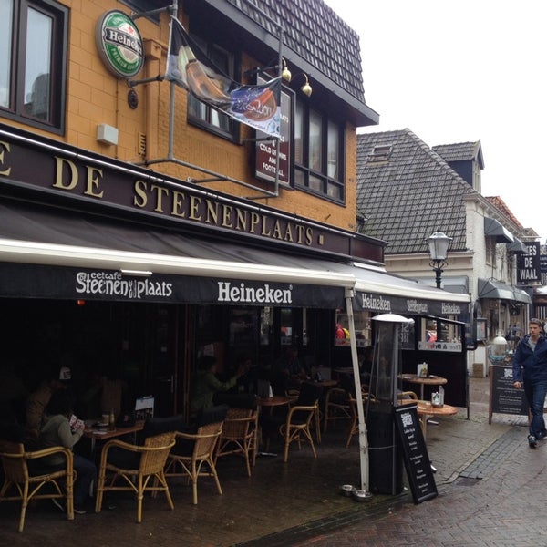 Снимок сделан в Eetcafé De Steenenplaats пользователем Oliver R. 8/25/2014