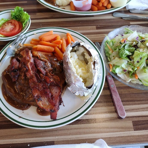 Photos at NORMS Restaurant Downtown Santa Ana 24 tips from 1024