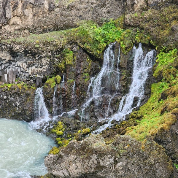 Водопад Альдейярфосс