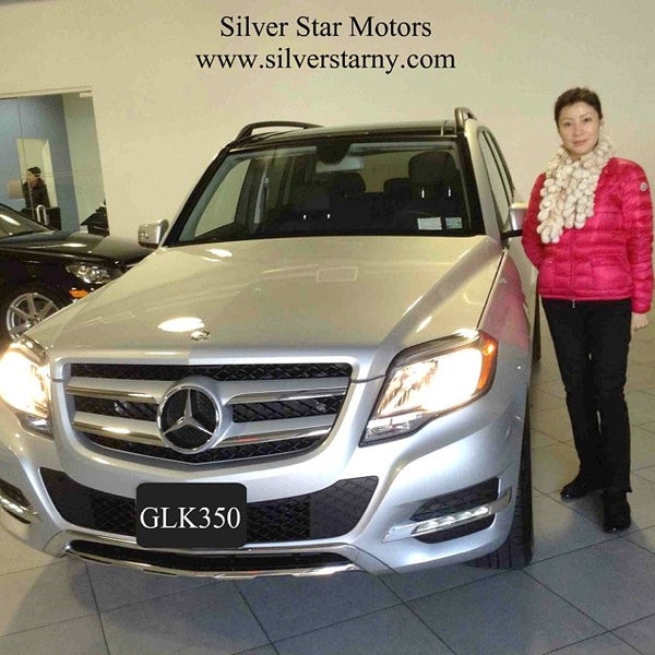 Das Foto wurde bei Silver Star Motors, Authorized Mercedes-Benz Dealer von Silver Star M. am 2/20/2014 aufgenommen