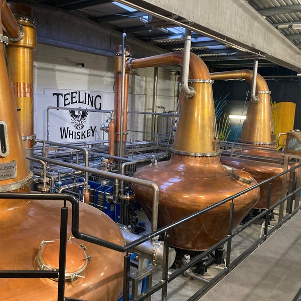 Foto tirada no(a) Teeling Whiskey Distillery por Márton S. em 2/1/2023