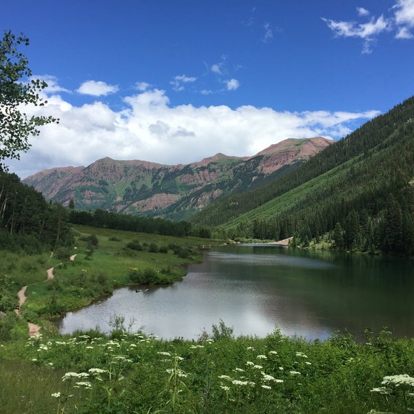 Photo taken at Maroon Bells Guide &amp; Outfitters by Brooke C. on 7/10/2015
