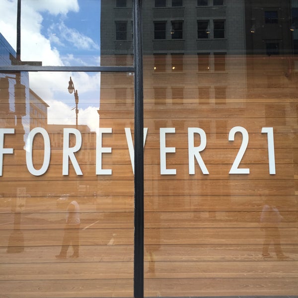 Photos at Forever 21 - Downtown-Penn Quarter-Chinatown - Washington, D.C.