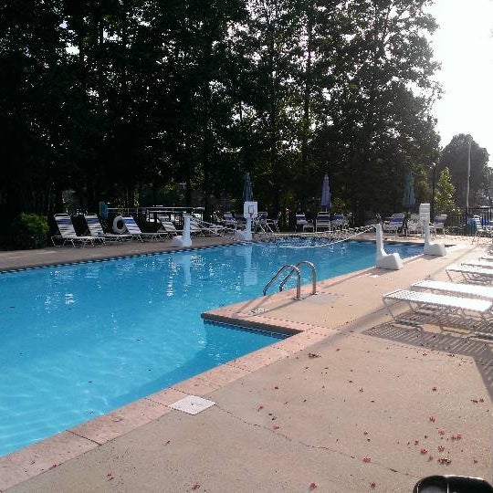 Blue Stone Harbor Pool Swimming Pool