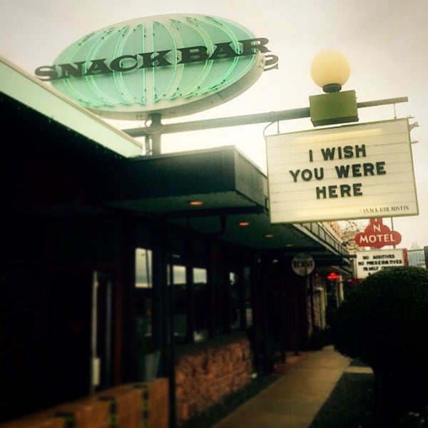 3/16/2015 tarihinde Cassel K.ziyaretçi tarafından Snack Bar'de çekilen fotoğraf