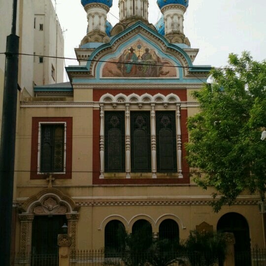 รูปภาพถ่ายที่ Catedral Ortodoxa Rusa de la Santísima Trinidad โดย Sebastián C. เมื่อ 11/7/2016