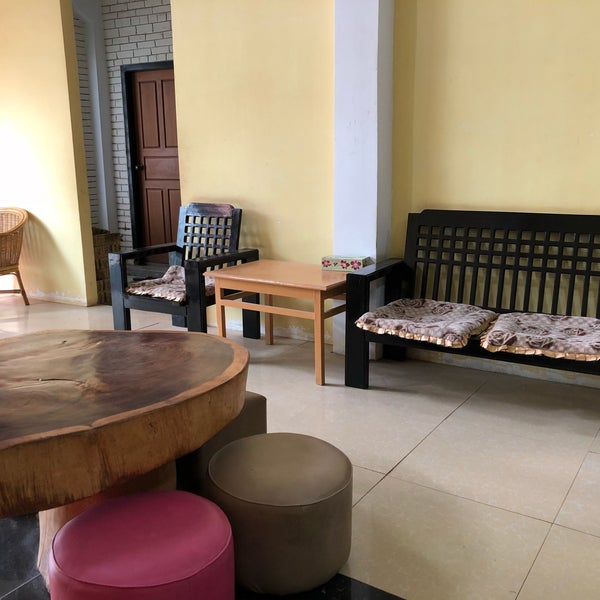 Photos At Golden Rose Guest House Nyaung U Mandalay Region