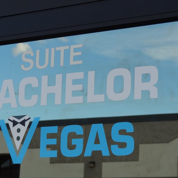 รูปภาพถ่ายที่ Bachelor Vegas โดย Bachelor Vegas เมื่อ 3/10/2016