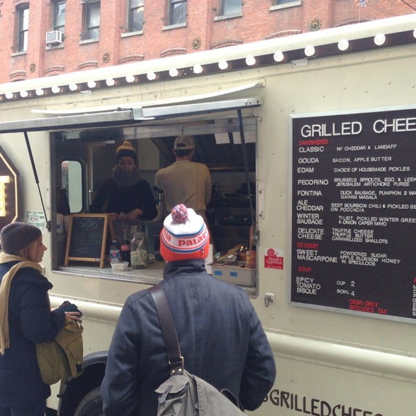 Photo taken at Morris Grilled Cheese Truck by Steven F. on 2/6/2013