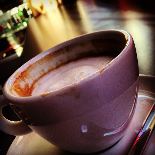2/2/2013にPhilip C.がHartley&#39;s Coffee &amp; Sandwich Barで撮った写真