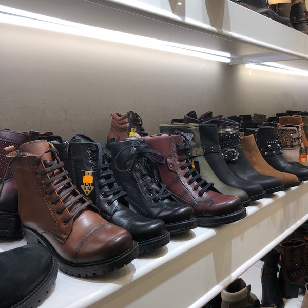Palet Ayakkabi Yenimahalle Acity Outlet Alisveris Merkezi
