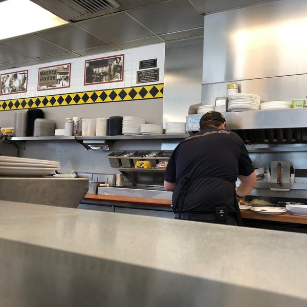 Waffle House 5 tips from 511 visitors