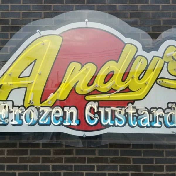Photo taken at Andy&#39;s Frozen Custard Grapevine by Carolyn L. on 3/26/2017