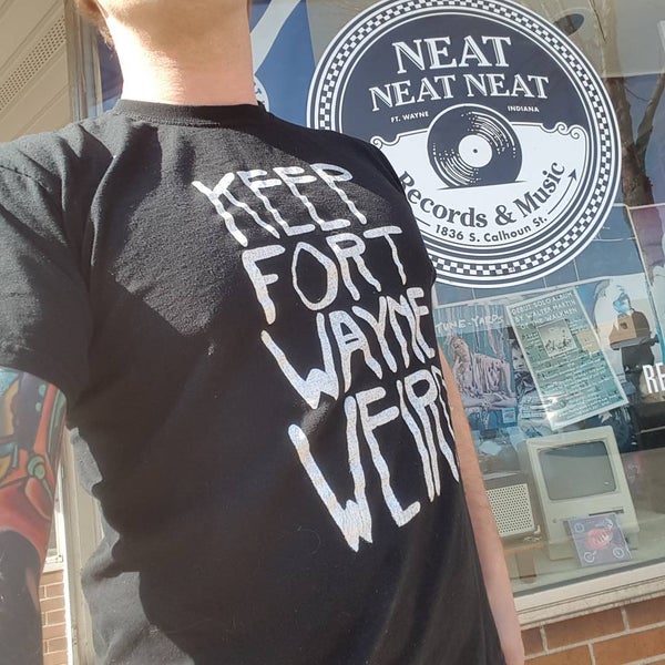 Foto tirada no(a) Neat Neat Neat Records and Music por Neat Neat Neat R. em 2/19/2016