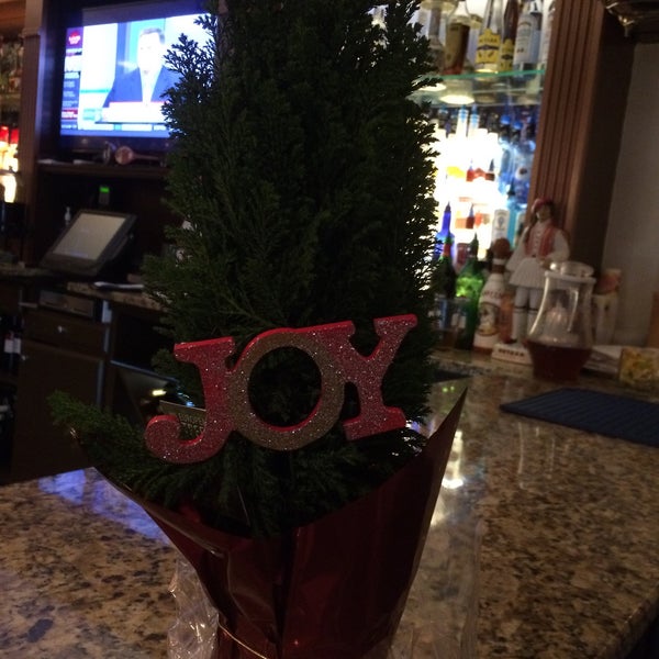 12/23/2014 tarihinde Helen D.ziyaretçi tarafından Yianni&#39;s Taverna'de çekilen fotoğraf