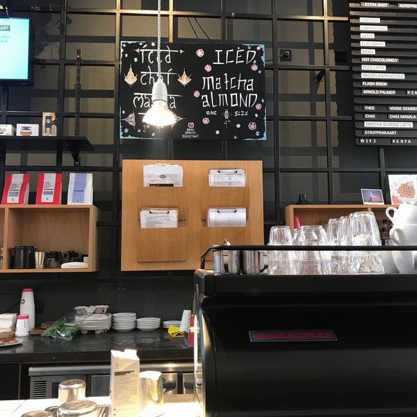 Photos at Coffee Company GrachtengordelWest Berenstraat 6