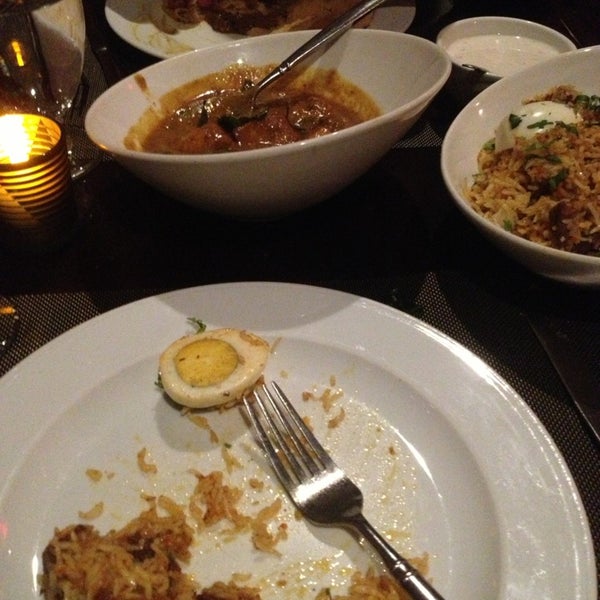 3/23/2013 tarihinde Subani N.ziyaretçi tarafından Tawa Indian Cuisine'de çekilen fotoğraf